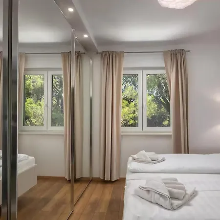 Stunning In Ferienhaus