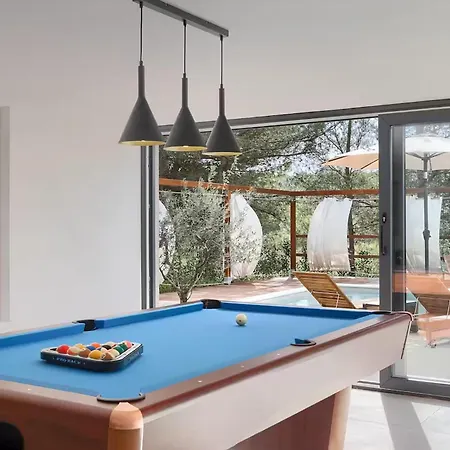 Stunning In Ferienhaus